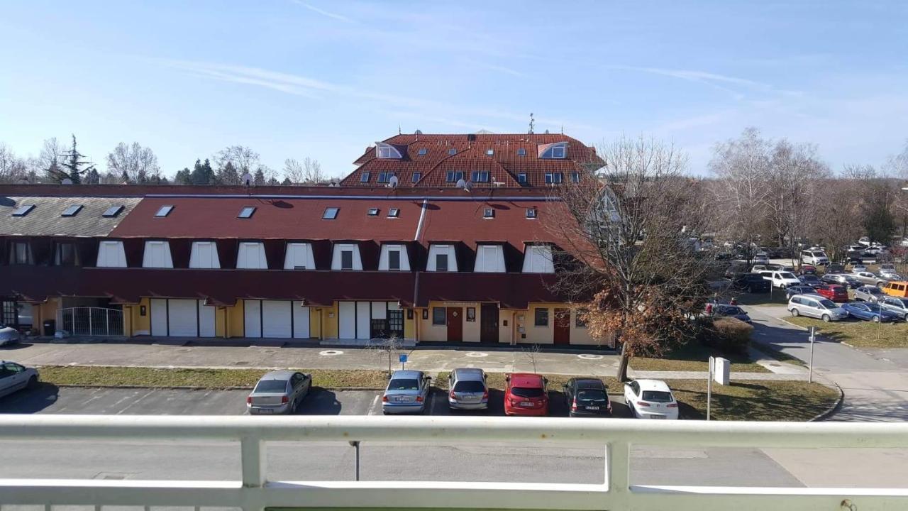 Lilla Wellnessapartman Zalakaros Exterior photo